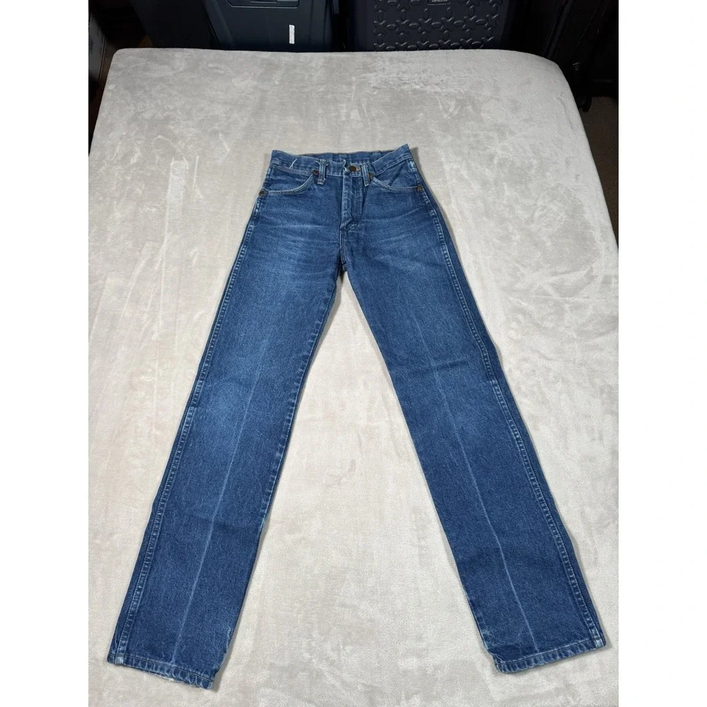 Vintage 80s Wrangler 13mwz Cowboy Cut Jeans Size 26x32 Blue Western MADE IN USA